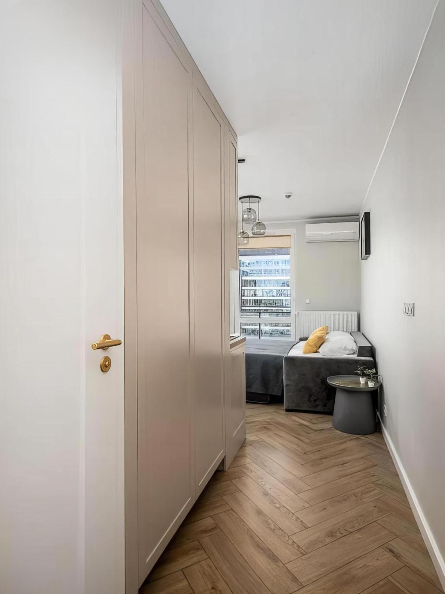 Apartament 77 Wiktoryn Studio Warszawa Zewnętrze zdjęcie